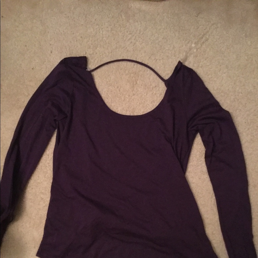 Fabletics purple long-sleeve shirt